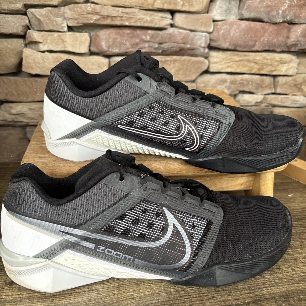 Nike Zoom Metcon Turbo 2 Black White 10.5 Athletic Gym Trainer Women DH3392-010